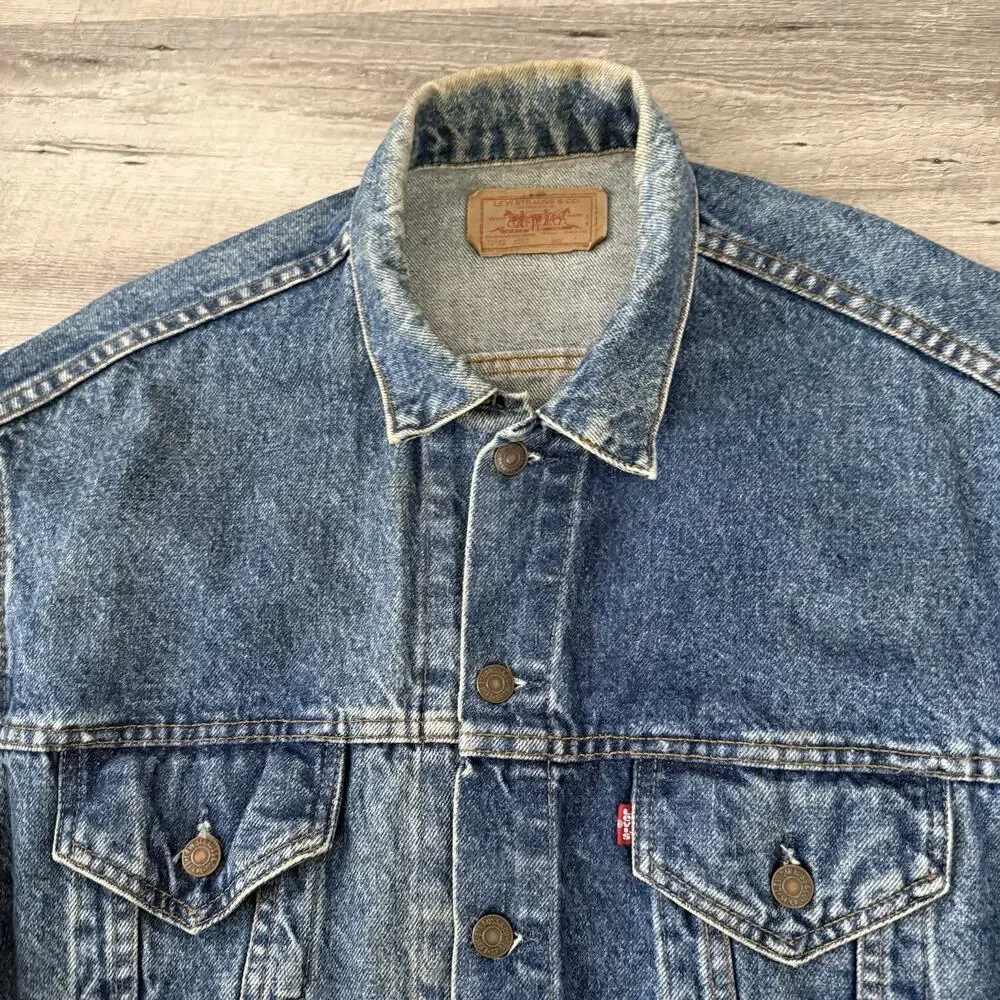 Vintage Levi’s 70507 Denim Trucker Jacket Mens Large Made In USA Oversized Boxy